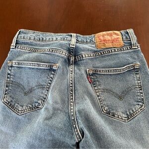 Levi's Classic Blue Jeans with Stitch Detail womens 511 cropped ankle w 29 l 28